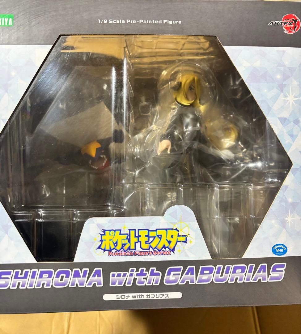 コトブキヤ　シロナ with ガブリアス ポケモン　フィギュア