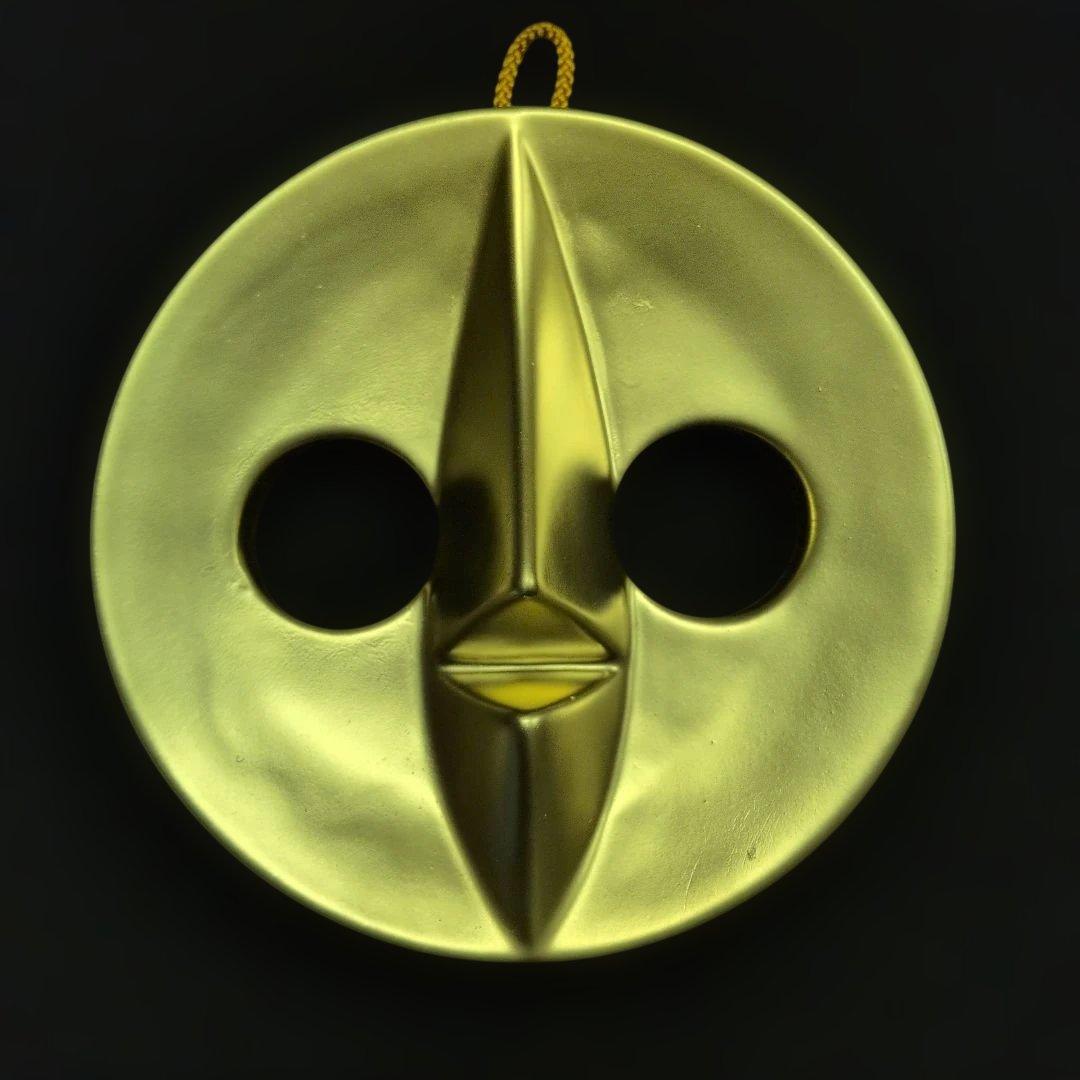 岡本太郎太陽の塔の顔壁掛 - メルカリ