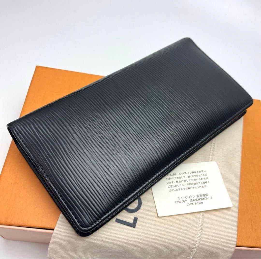 LOUIS VUITTON 長財布 エピ　ブラック レザー LOUIS VUITTON エピ ジッピーオーガナイザー ブラックメンズ長財布黒