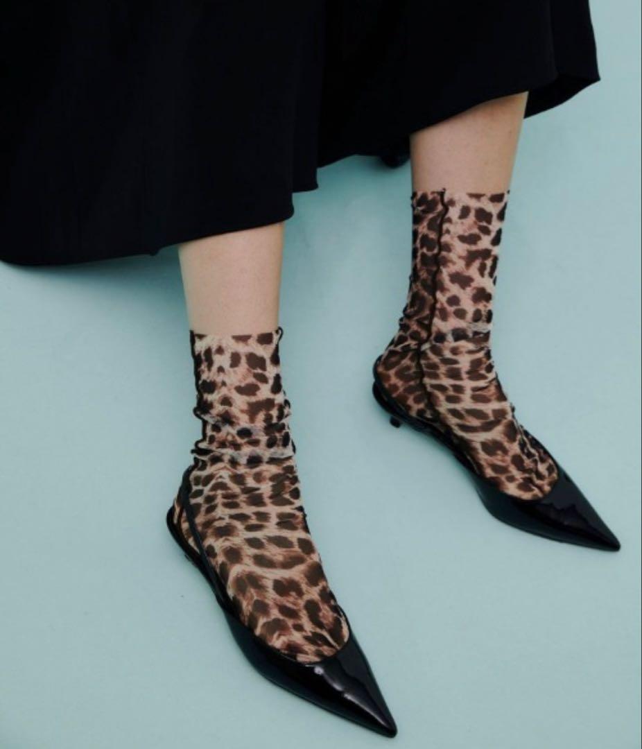 【allureville】ポインテッドバッグストラップパンプス