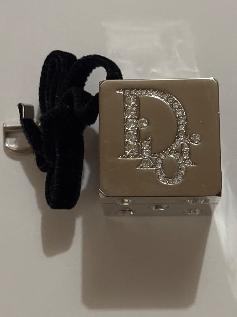 Dior リップグロス 171 Bet On Pink