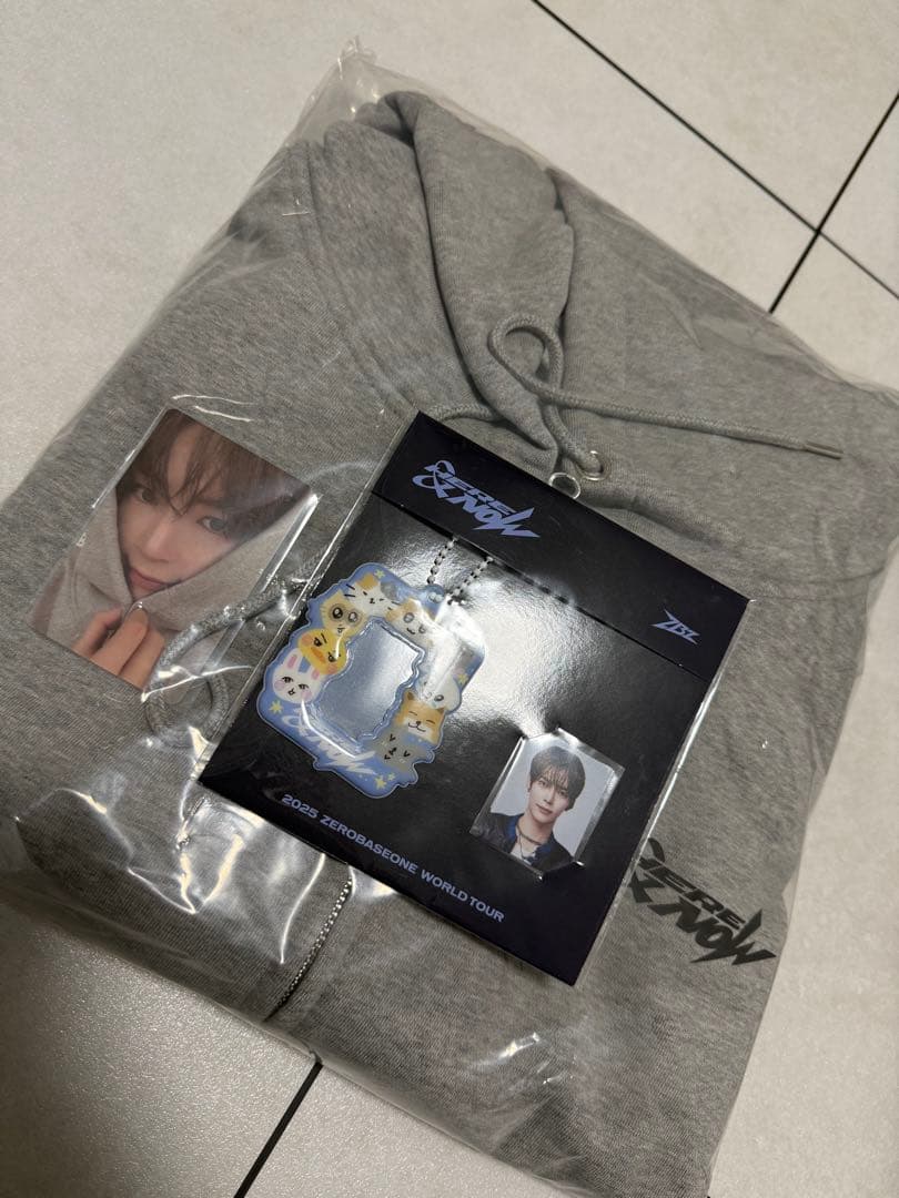 【未開封】ZEROBASEONE パーカー フォトキーリング　ハンビン