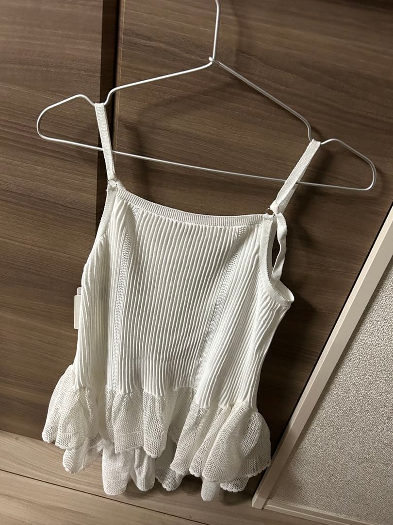 スローブイエナ TGOR/トゴール フリル キャミソール