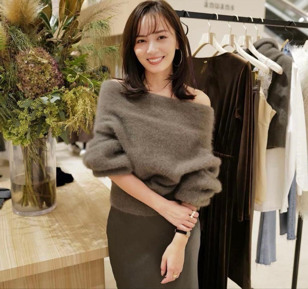 anuans ♡ ラクーンフォックス　オフショルニットプルオーバー　新品未使用