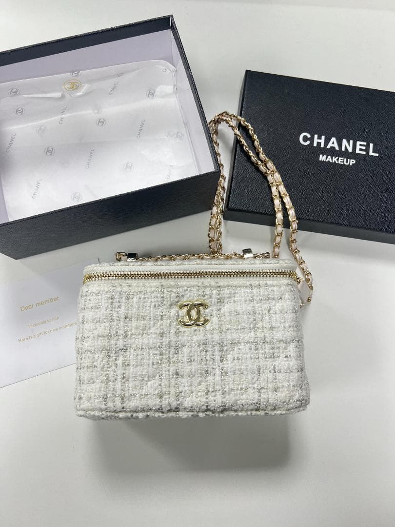 ✨VIP限定 状態良好 メイクアップポーチ ホワイトツイード 化粧ポーチ 大容量 白 ホワイト ツイード バニティ ポーチ メイク 上品