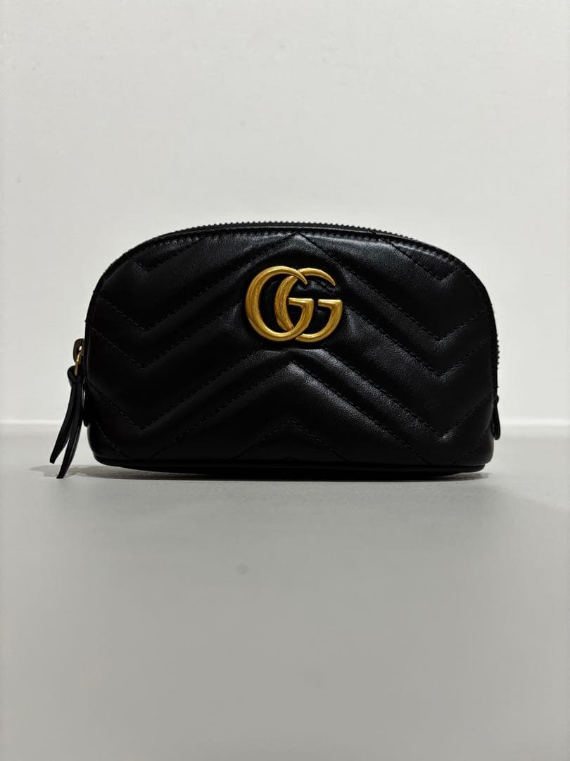 【新品】GUCCI ブラック レザーポーチ　型番625544