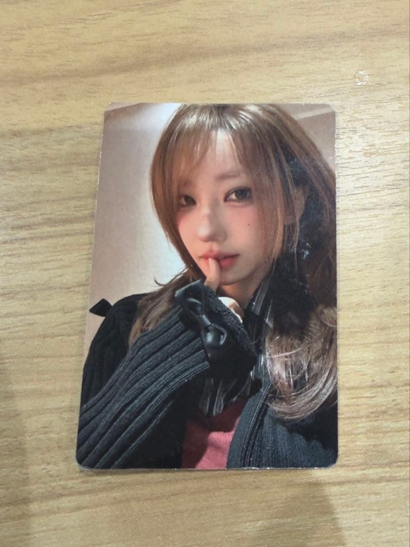 QWER 東京 VIP特典 マゼンタ トレカ - メルカリ