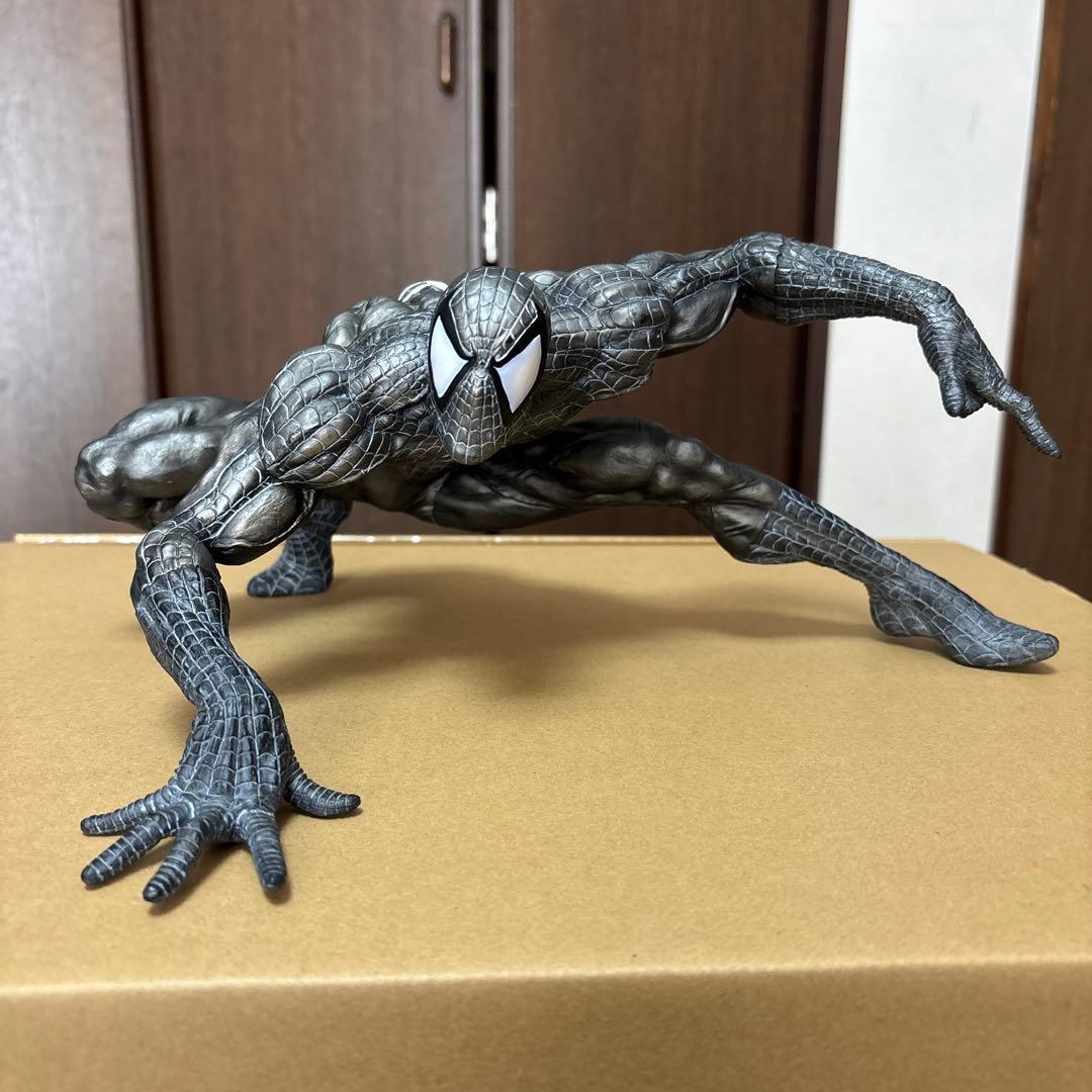 ソフビナル　スパイダーマン　black suit ver. ソフビナル スパイダーマン ブラックスーツVer.|千値練 | ユニオン