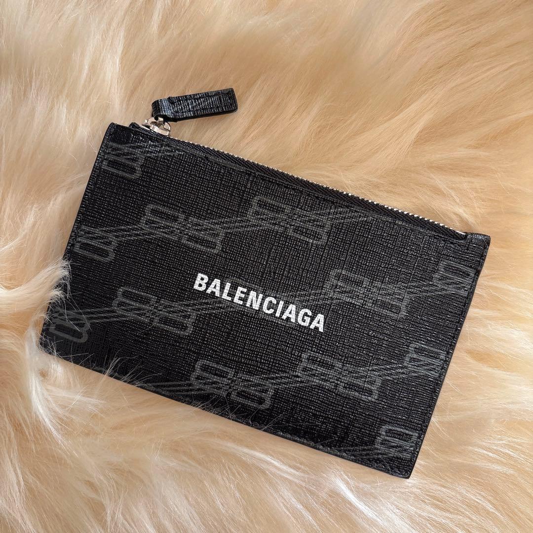 新品[BALENCIAGA]ブラック フラグメントケース