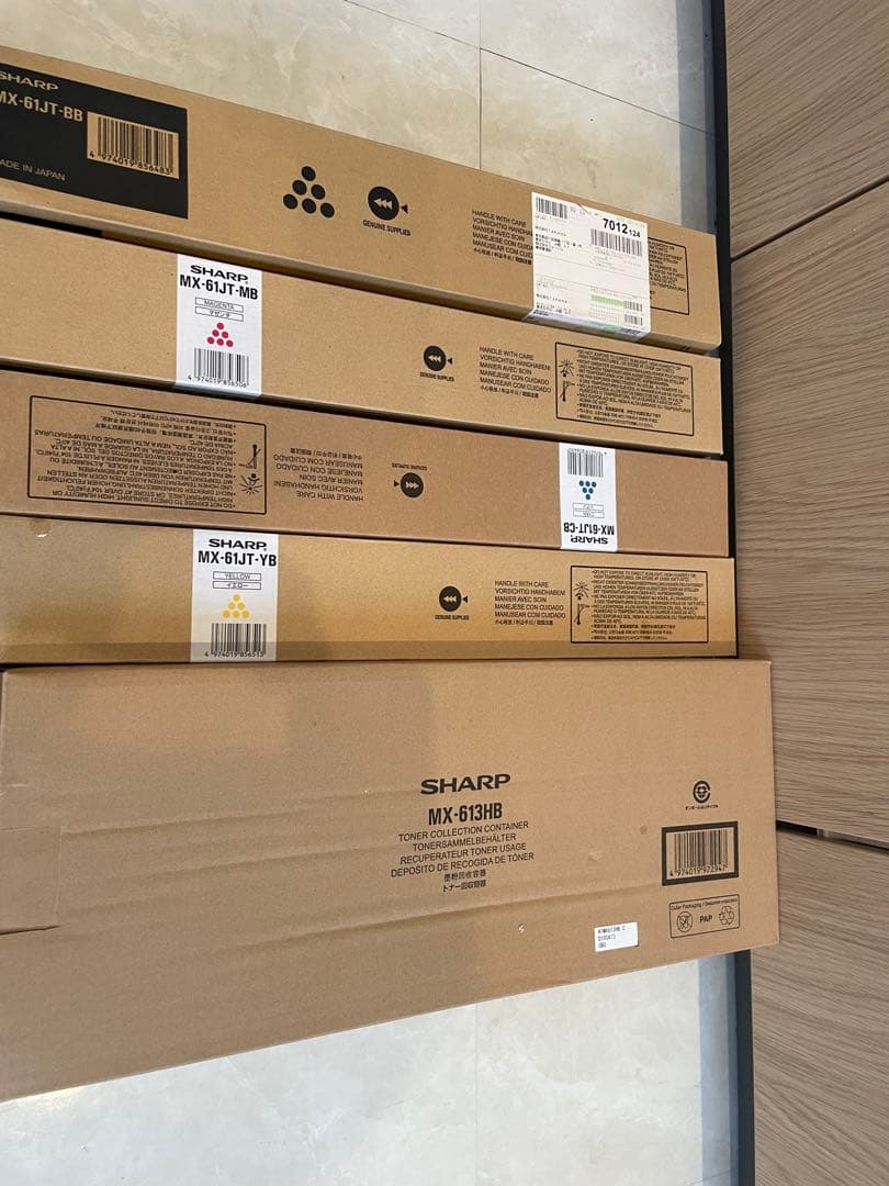 SHARPトナー4色、トナー回収容器（未開封品）