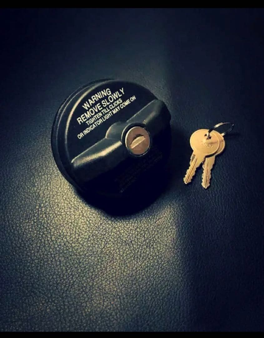 ホ*長様 ジムニー フューエルキャップ鍵付き ガソリンキャップ 加工 最終値下げ