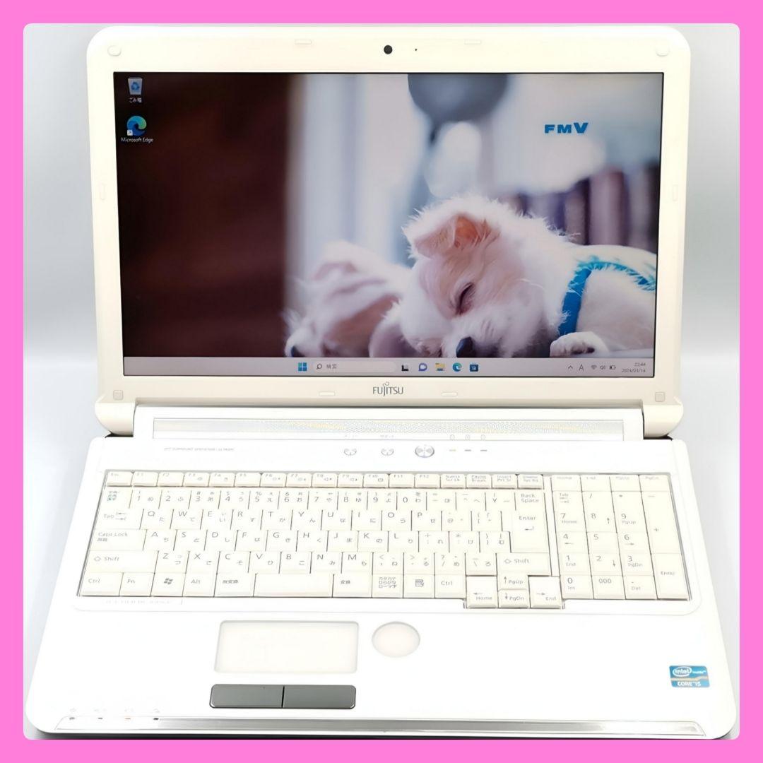 サクサク快適！ 究極Core i7 Windows11 ノートパソコン 富士通