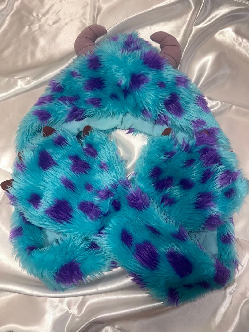 ディズニーモンスターズ・インク サリーマフラー ファンキャップ