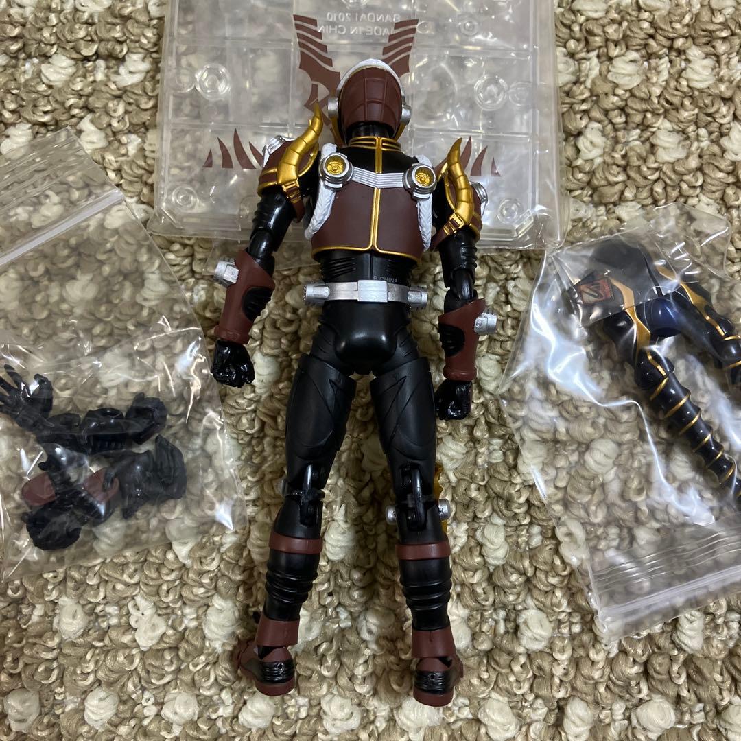 s.h.figuarts 仮面ライダー　インペラー　開封品　龍騎