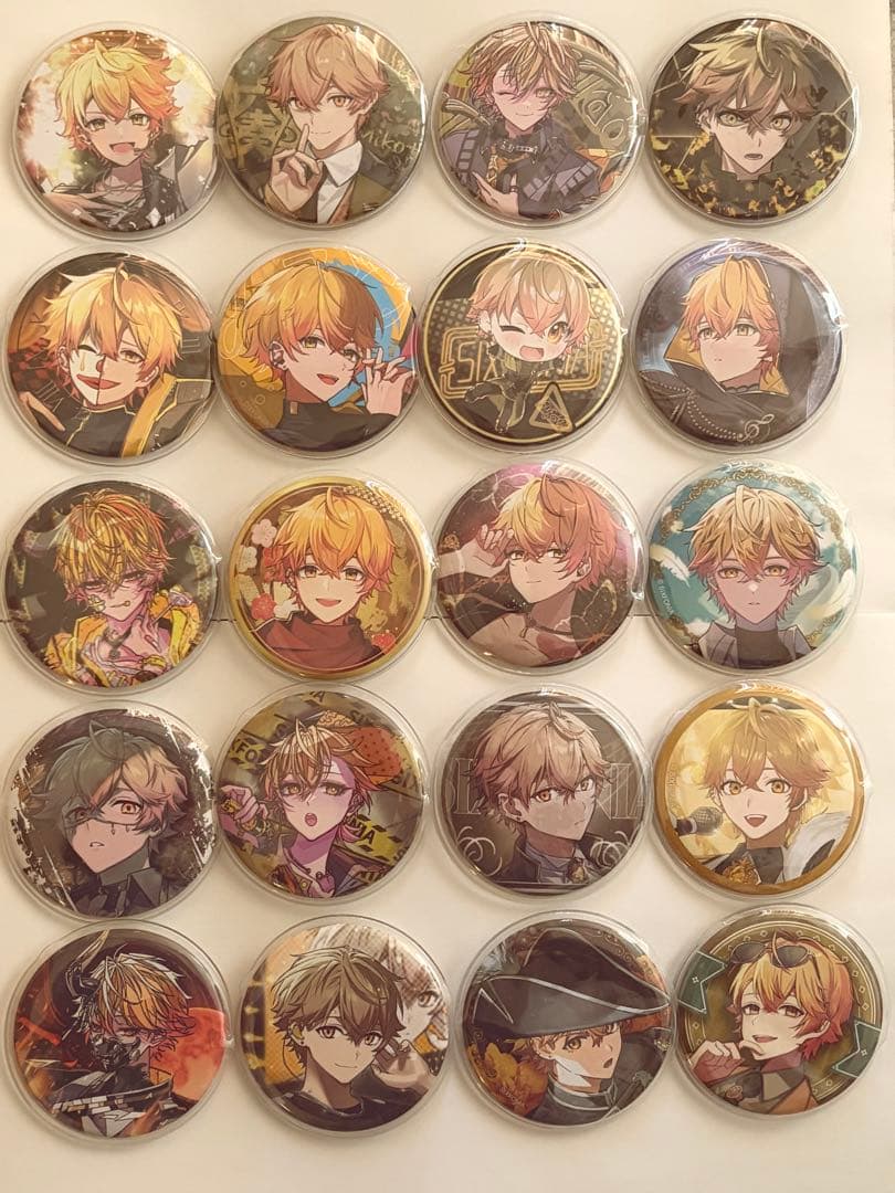 アニメキャラクター缶バッジセット 20個