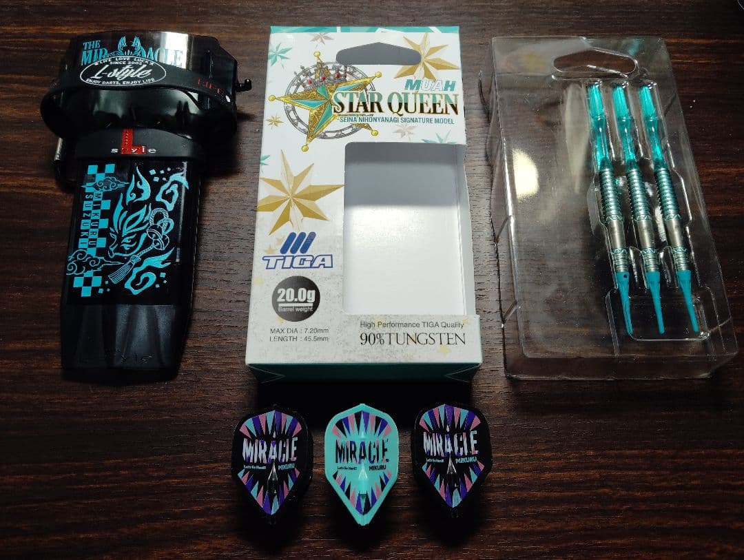 TIGA STAR QUEEN 二本柳星奈モデル 限定モデル ダーツ > ソフトダーツ > ブランド【タ行】 > ティガ > TIGA(ティガ