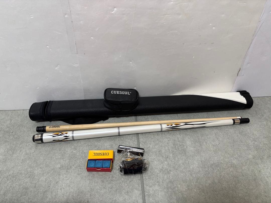 ビリヤード　CUESOUL キューソウル　キュー　ケース付き　美品