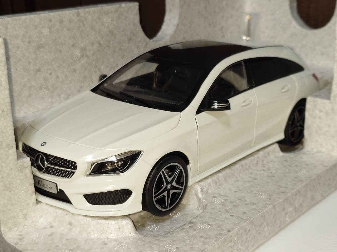 メルセデスベンツ CLAシューティングブレーク 1/18 ミニカー ホワイト 楽天市場】Mercedes Benz 特注 1/43 メルセデスベンツ CLA