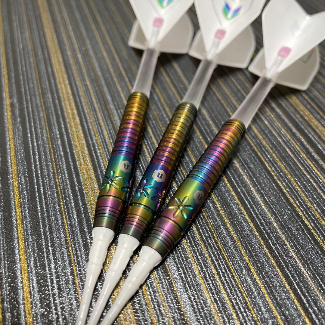 定価17000円 ソフトダーツ ペスカ UL レインボー 林 桃加 プロ ユニコーン Pesca MOMOKA Rainbow UT 2BA21g 林桃加選手 ダーツ バレル