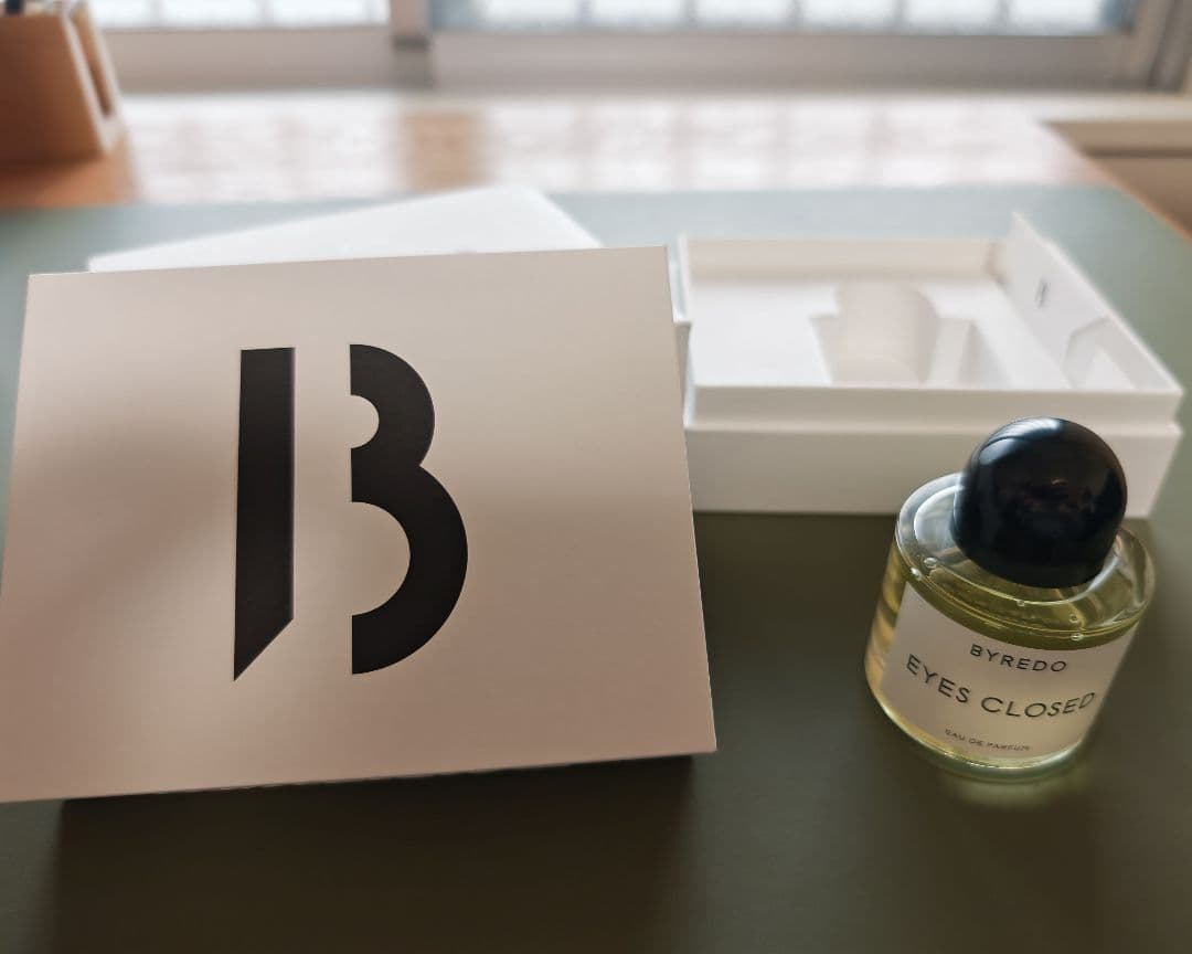 香水(ユニセックス) BYREDO EYES CLOSED Eau de Parfum