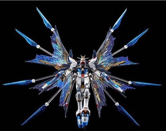 RG ストライクフリーダム　デスティニー　チタニウム　光の翼セット
