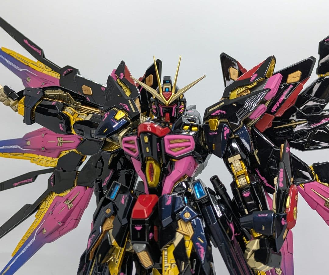 バンダイ　MGEX ストライクフリーダムガンダム　塗装済み完成品