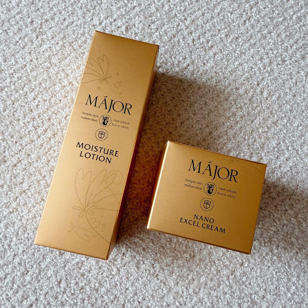 マジョール モイスチュアローション、ナノエクセルクリーム