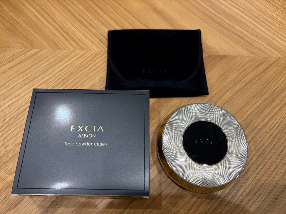 アルビオン　エクシア セレスティアル ヴェール（フェイスパウダー） ケース付き