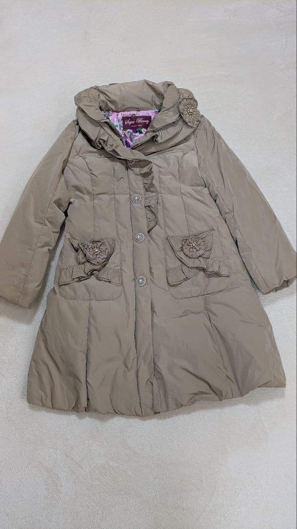 スーパービューティー　ダウンコート　ベージュサイズ42