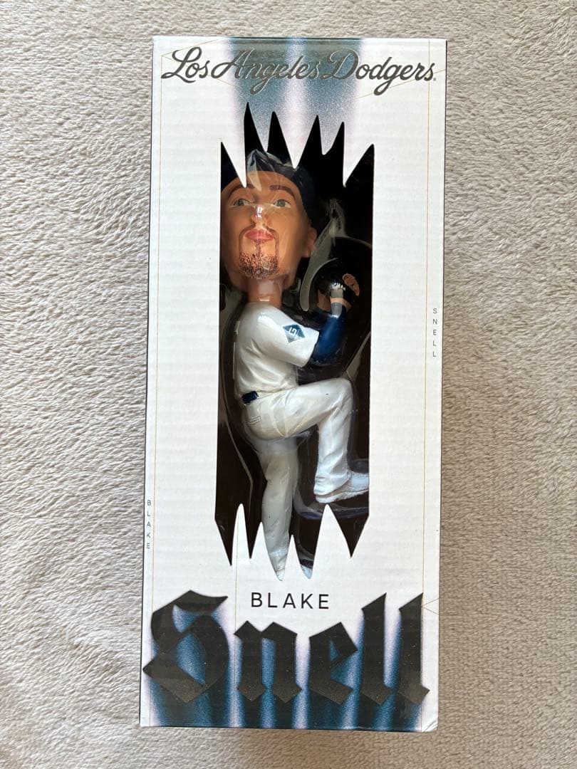 6/16ドジャースタジアム限定配布　ブレイク・スネル投手ボブルヘッド人形 鈴木優の留学便り Vol.14 “遊び心”のある来場者特典にドローンショー