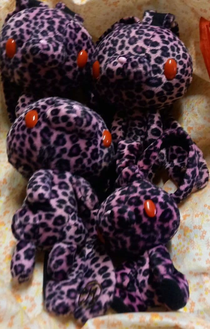 レア☆汎用うさぎ☆パンサーぬいぐるみ&マスコットキーホルダー4点セット☆ 汎用うさぎ 手乗り鎮座ぬいぐるみ - マイルストン | グループ・セット