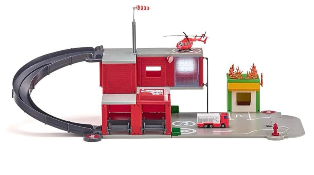 511221ジク (SIKU) SIKU WORLD 消防署 3歳頃から