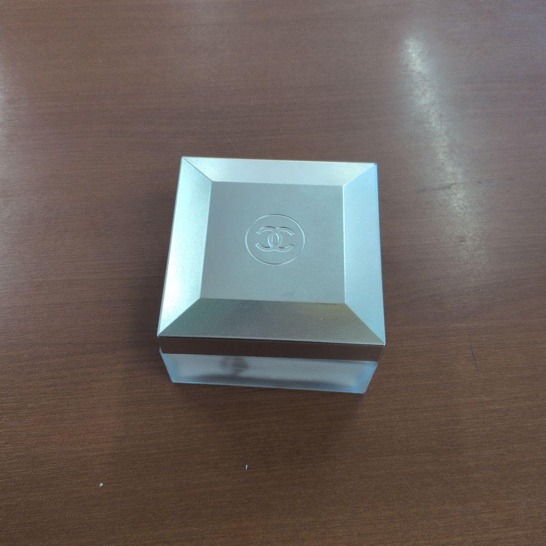CHANEL ガブリエル ボディクリーム 150g chanel-066_1.jpg