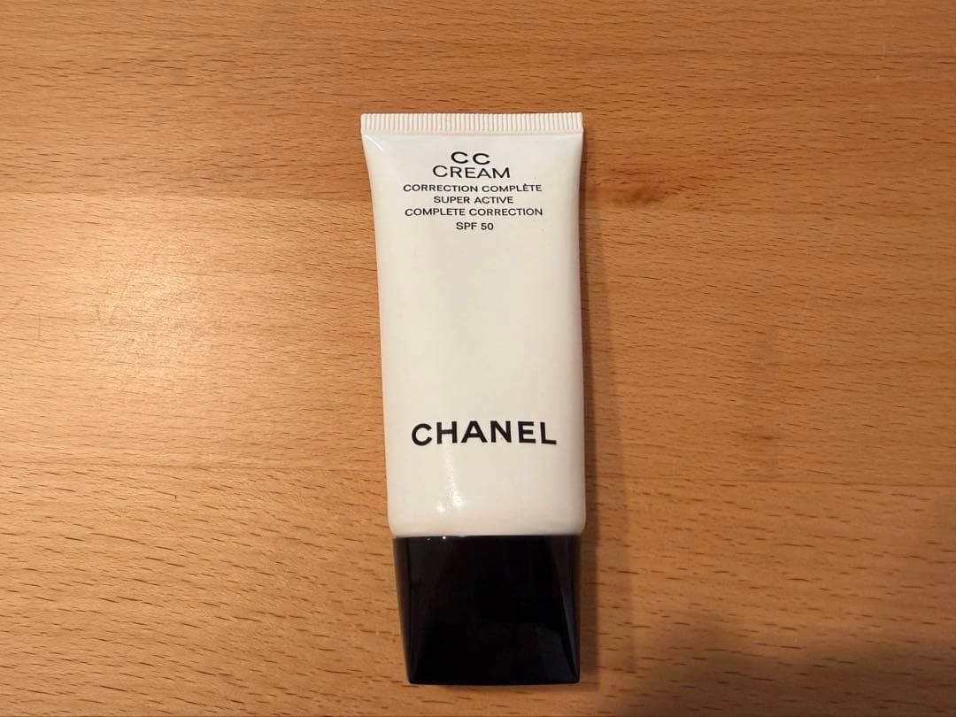 CHANEL CC CREAM 10 ベージュ SPF 50