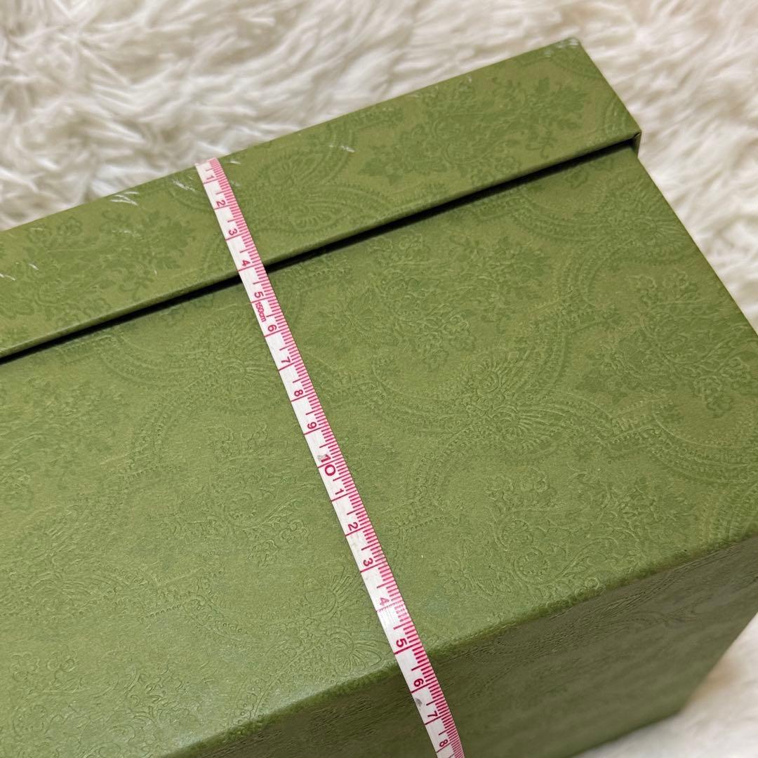 GUCCI 空箱 ギフト箱 処分品 - メルカリ