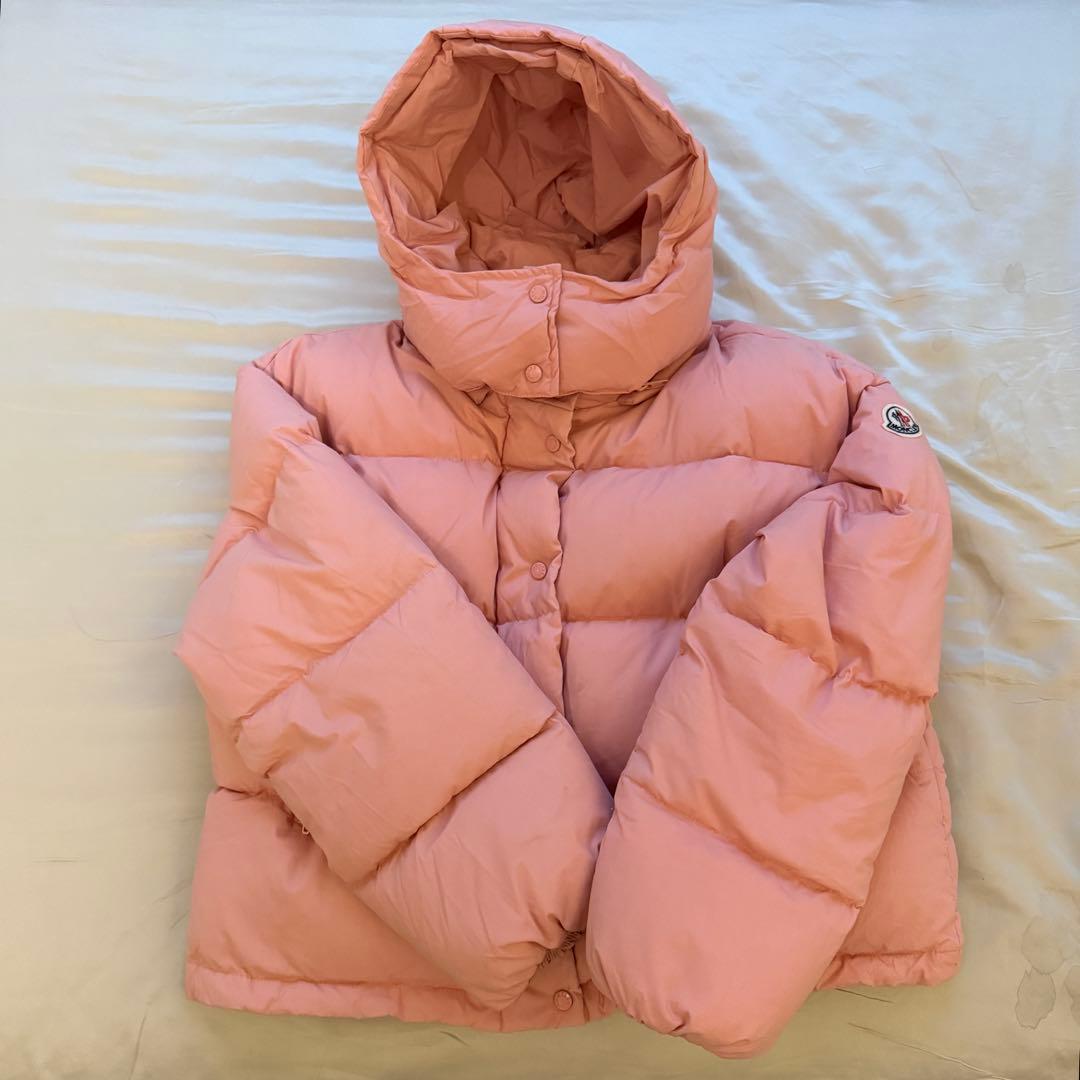 MONCLER モンクレール　ピンク フード付き ジャケット