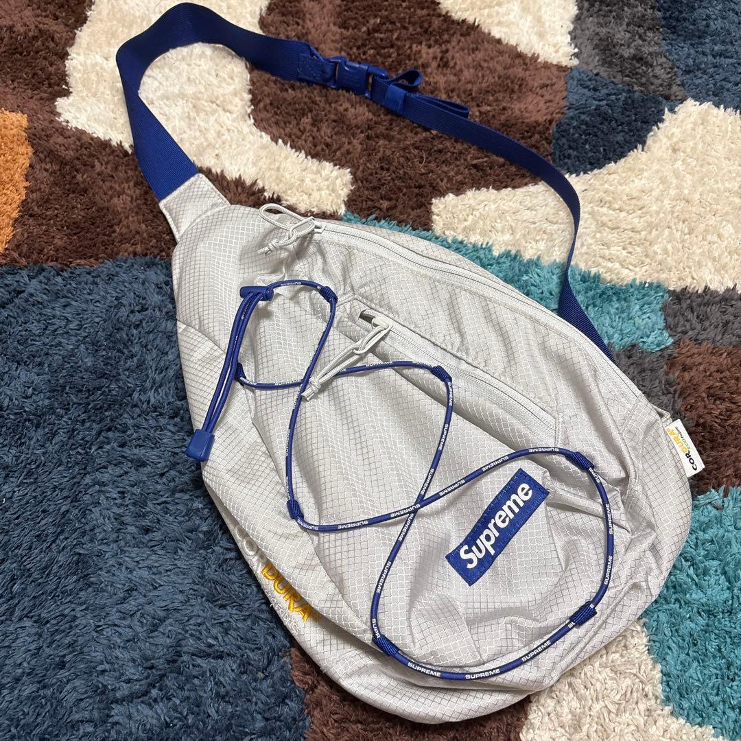 バッグ Supreme Sling Bag silver 2022SS Supreme Sling Bag (SS22) Silver | Hype Clothinga