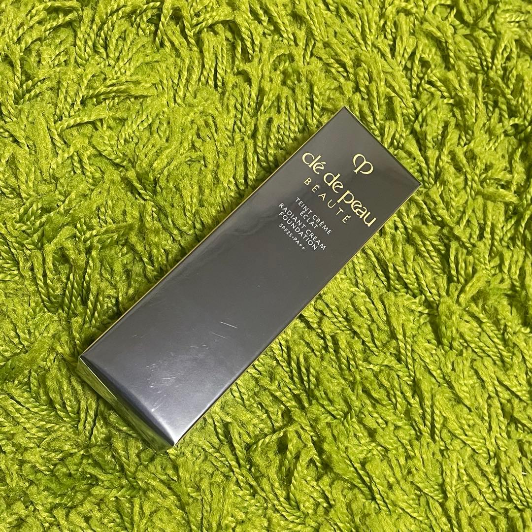 クレ・ド・ポー ボーテ タンクレームエクラn