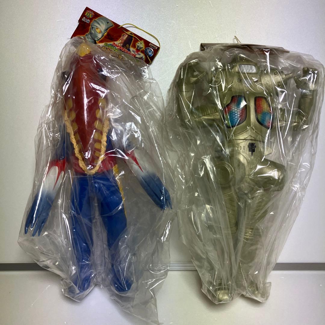 ウルトラマン ビッグサイズ ソフビフィギュア キングジョー　メトロン星人　セット Yahoo!オークション -「キングジョー ビッグソフビ」の落札相場・落札価格