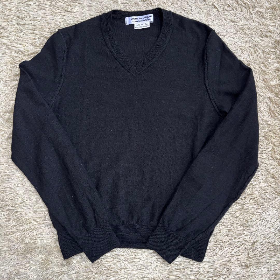 美品　COMME des GARCONS コムデギャルソン　Vネックニット　M