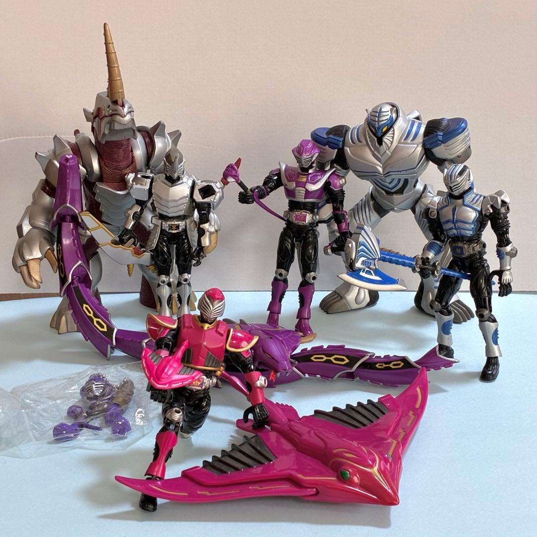 仮面ライダー龍騎 ライア、タイガ、ガイ、王蛇、モンスター