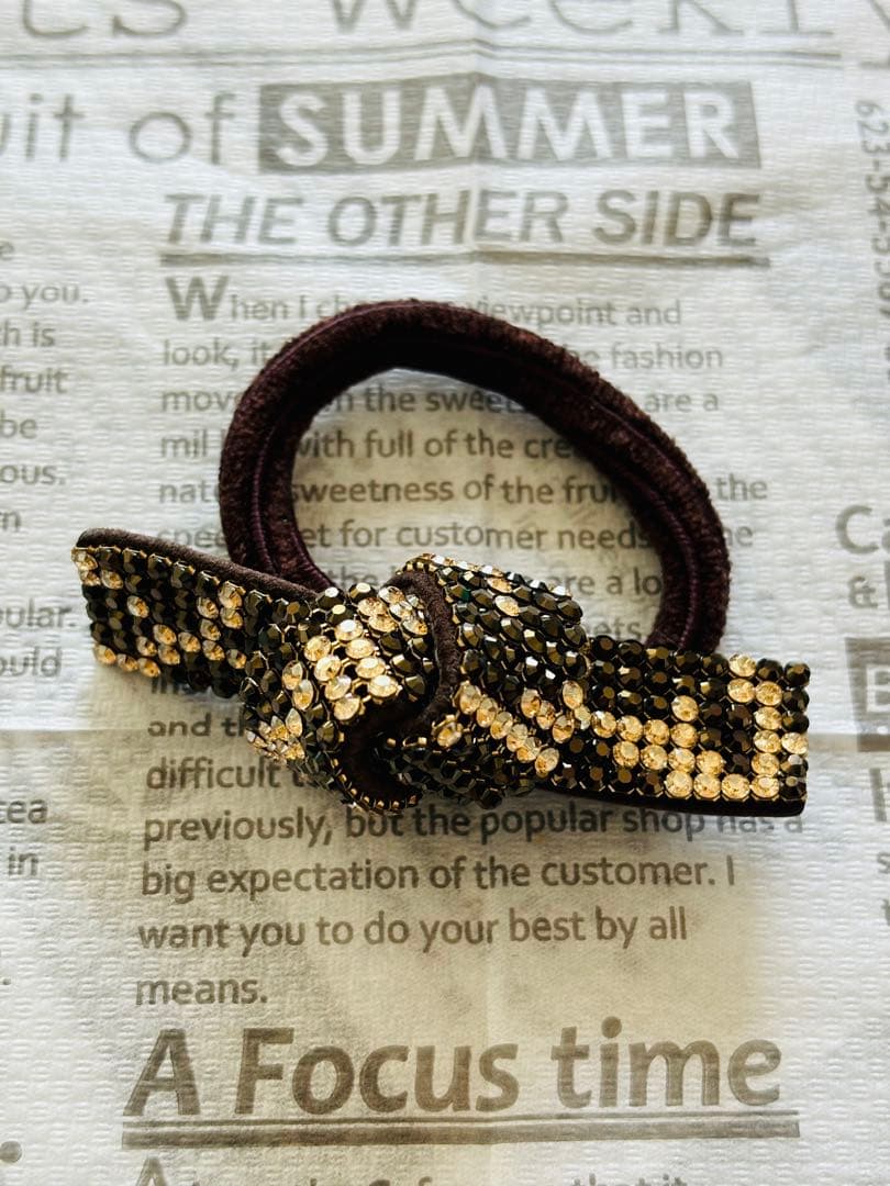 acca スワロフスキーヘアゴム