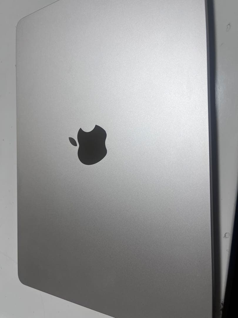 MacBook本体 MacBook Air M2 (2022) 16GB512GB Amazon.com: Apple 2022 MacBook Air with Apple M2 Chip 13-inch