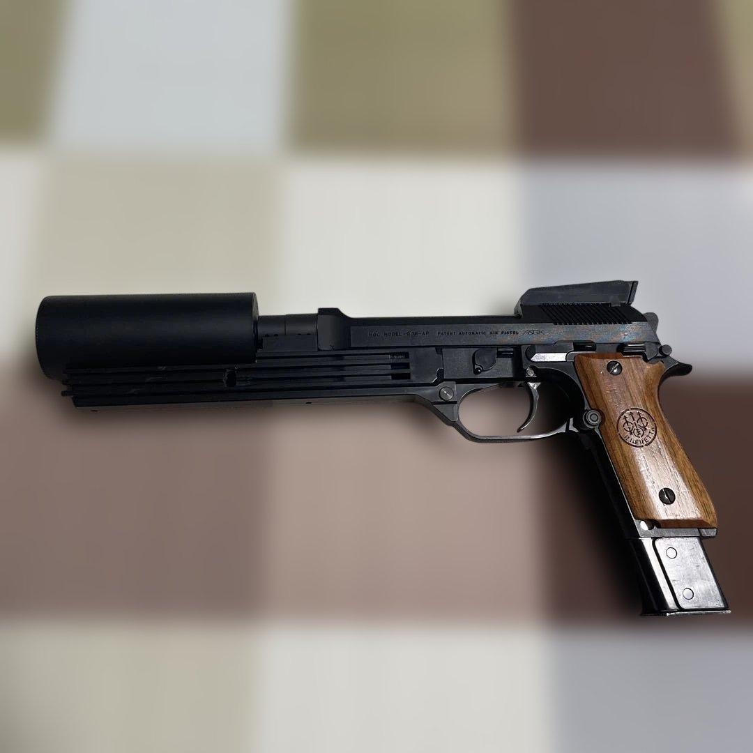 MGCサプレッサー付きガスガン