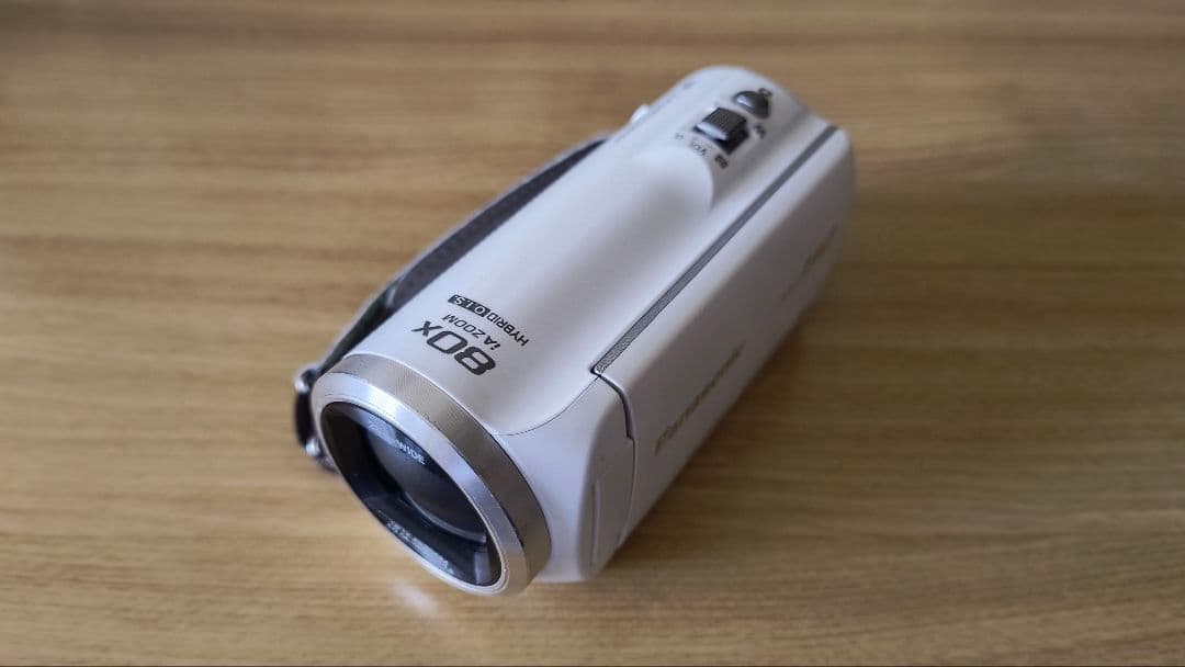 Panasonicビデオカメラ HC-V520M、大容量バッテリー、SD32GB