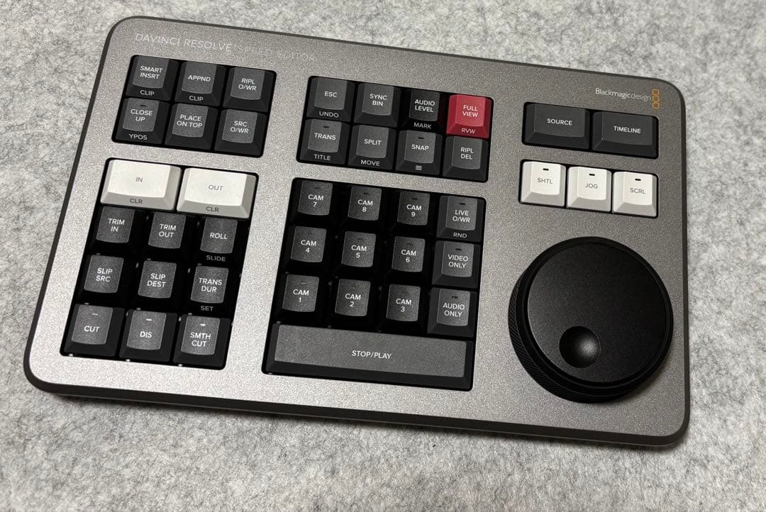 か*び様 DaVinci Resolve Speed Editor