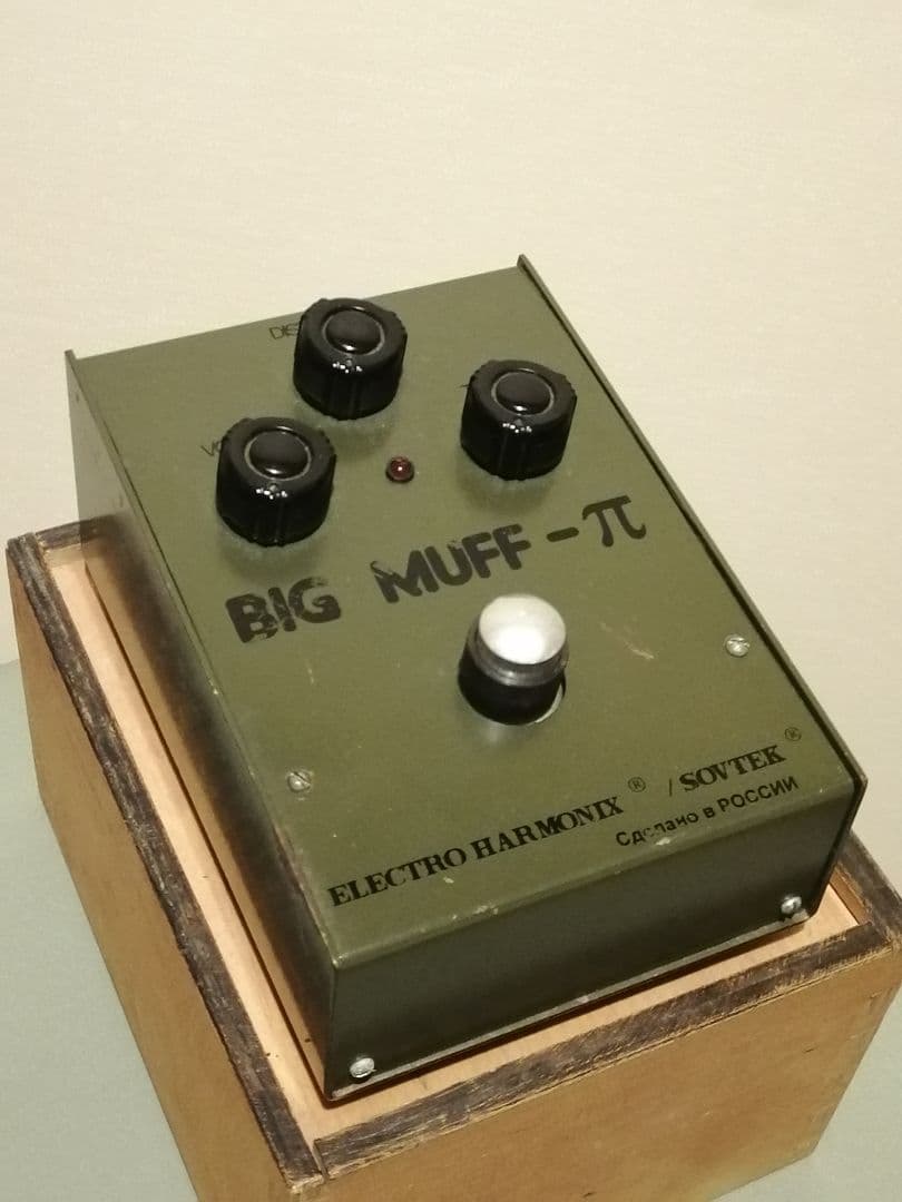 【希少】ELECTRO HARMONIX / SOVTEK BIG MUFF π Sovtek Deluxe Big Muff Pi | Fuzz / Distortion / Sustainer