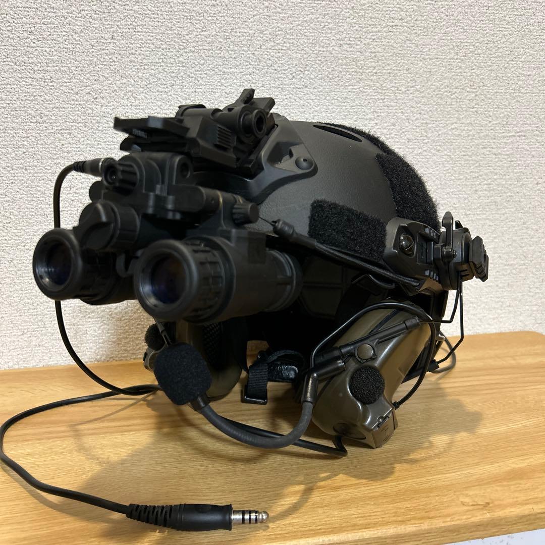 最終値下 ミニタリーヘルメット ナイトビジョン ヘッド レプリカ サバゲー ミニタリーヘルメット ナイトビジョン ヘッド セット レプリカ