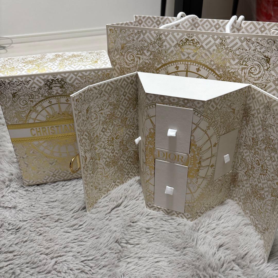 Christian Dior ギフトボックス Amazon | Christian Dior ディオール ギフトボックス | ギフトボックス