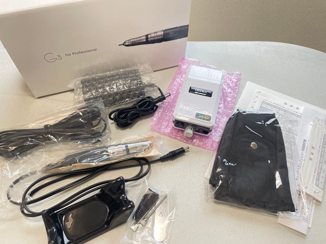 ウラワ URAMWA G3ネイルマシーン美品 ホワイト Amazon | ポータブルネイルマシーンG3 ホワイト | URAWA(ウラワ